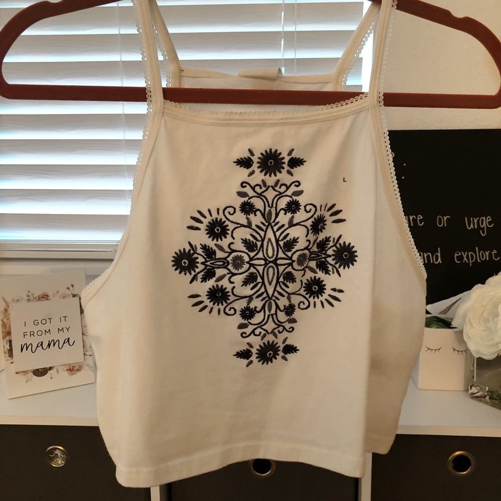 Crop top